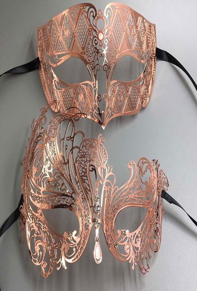 Oro rosa Mujeres Hombres Pareja Pareja Amante Hecho de metal ligero Corte por láser Filigrana Veneciana Mardi Gras Mascarada Bola Máscaras de baile Conjunto T23506905