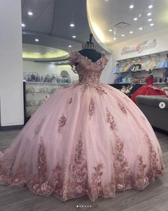 Roze roze prinses Quinceanera-jurken met 3D bloemengillter pailletten uit schouder veter corset prom vestido de15 anos
