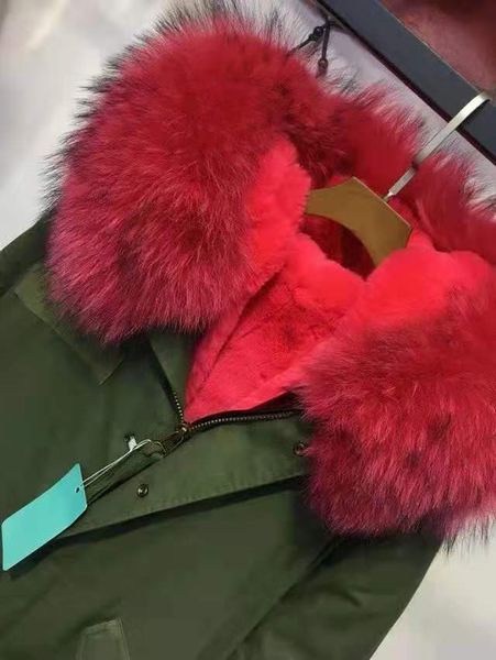 Parka de nieve para mujer con adorno de pieles de mapache rosa marca Meifeng mini chaqueta de lona verde militar forrada con piel de conejo rojo