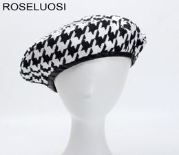 Roseluosi Autumn Winter Fashion Houndstooth Berets hoeden voor vrouwen Black White Bonia Caps Vrouw Gorras S181017088316230