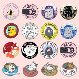 Collection d'épinglettes d'animaux rondes Broche d'impression de pieds de patte Chien Dat Kitty Sloth Fox Cartoon Badges Puppy Émail Pin Femmes Enfants Cadeau