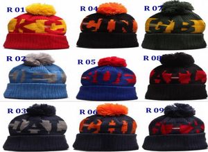 Patch Round Football Bons de touche Premium Premium Broidered Winter Soft Soft épais Pom Bamans équipes Cuffed Men Femmes Winter Sport Kni5588933