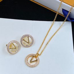 Ronde Hanger Ketting Oorbellen met Diamanten Skelet Letters 18k Vergulde Sieraden Ontwerper Trendy Merk Partij Sieraden