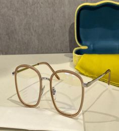 Ronde vierkante vorm bril Dames Heren designer eenvoudige stijl brillen fullframe dun frame lenzenvloeistof 0678 zonnebril met koffer N8005384
