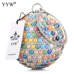 Round Tiny Glass perled Embrayer Embrayage Mariage Multi-couleur Claquettes Femme Mariage Métallique Hands Sac à main Sac à bandoulière 240315