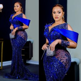 Bleu royal Aso Ebi robes de bal col transparent manches longues sirène perlée dentelle robes de soirée robe formelle illusion balayage train robe d'anniversaire robes de fiançailles AM396