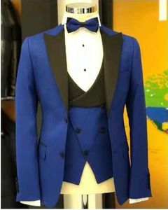 Royal Blue Groom Tuxedos Black Peak Lapel Groomsman Wedding 3Piece Suit Mode Hommes Business Prom Jacket Blazer (Veste + Pantalon + Cravate + Gilet) 56