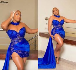 Robe de cocktail courte en dentelle bleu royal pour filles africaines, sexy, col haut, illusion, manches longues, gaine, robes de soirée formelles avec péplum, grande taille CL2863