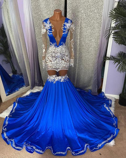 Robes de soirée en dentelle sirène bleu royal sexy décolleté en V profond manches longues robes de bal africaines appliquées balayage train robe formelle