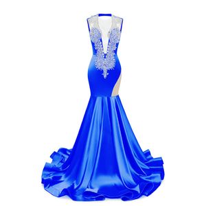 Royal Blue Mermaid Prom Dresses Sexy Sheer V Neck Beads Crystals Ruffles Lange avondjurken Cutaway Sides Women Ocn Dress BM3502