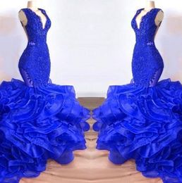 Royal Blue V-hals Kant Lange Mermaid Prom Dresses 2019 Organza Gelaagde Ruffles Sweep Train Formele Party Avondjurken BC1687