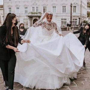 Robes de mariée de train élégantes de sirène royale 2022 avec dentelle pleine détachable pure manches longues, plus la taille des robes de soirée de mariée pour robe de mariage d'église