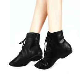 2024 Dance séparée Bottes pour enfants Les chaussures de semelle en cuir jazz conviennent aux filles et aux garçons (tout-petits / tout-petits / adultes) 745 797 115