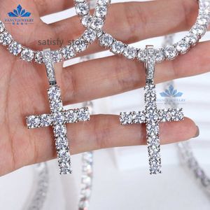 RTS Hop Sell Fashion Cross Bijoux 5 mm Round D VVS Moisanite Diamond Pendant 925 Silver For Women Men