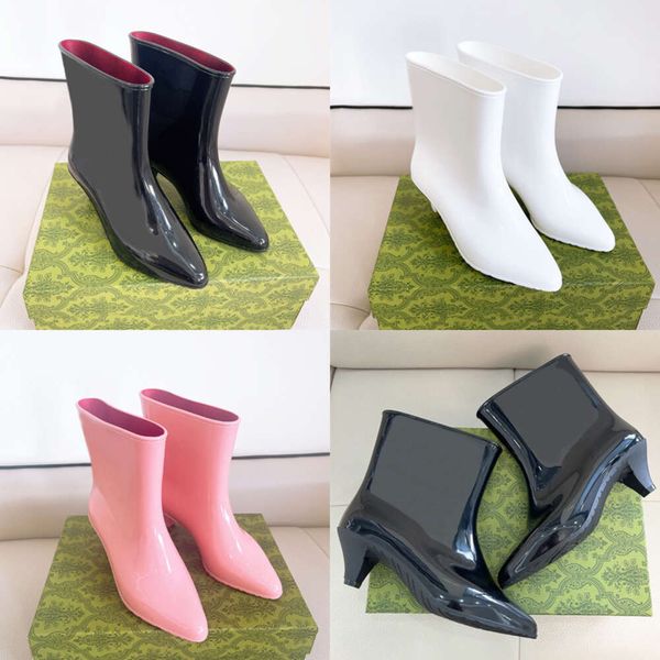 Chaussures de pluie en caoutchouc femmes bottines de créateur bout pointu bloc gros cône classique imperméable supérieur EU35-40 avec boîte 510