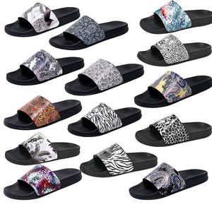 Rubber Sandalen Slippers Slides Casual Schoen Flat Slide Designer Mannen Slipper Flip Flop Luxe Merk Lichtgewicht Animal Print Sandalen Strand Schoenen Maat 38-46