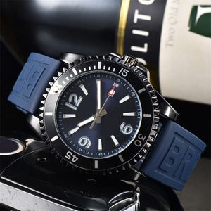 Montre en caoutchouc pour hommes quartz superocean chronographe montres de créateurs de haute qualité montres de créateurs classiques montre noire de luxe décontractée étanche sb080