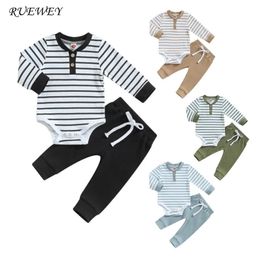 Ruewey Born Baby Boy Pant sets Spring Automn Vêtements Body à manches longues et pantalon Pantalons Baby Articles Baby Articles 240510
