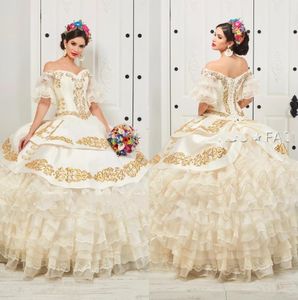 Volante floral charro quinceañera vestidos 2020 descuento en hombro falda hinchada oro bordado perlas princesa dulce 16 niñas mascarada vestido de fiesta
