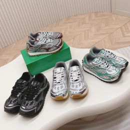 Designer de corredor Orbit Casual Sneaker Box verde Mujeres Men Trainers de cuero Mesh Nylon Fabrics zapateros 5 S