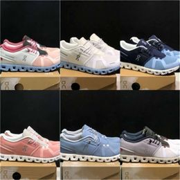 Running 2024 en Walking Walking Breathable Cushi0ing Summer Outdoor Lichtgewicht Wolk 5 schoenen