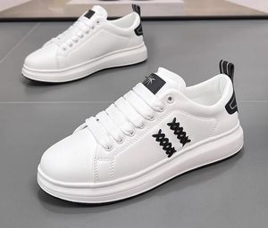 Running Basketball White Designer Summer Fashion Men Sweat Absorption Abspigable Antiskid Sneakid Low Top Flats Comfort 1903