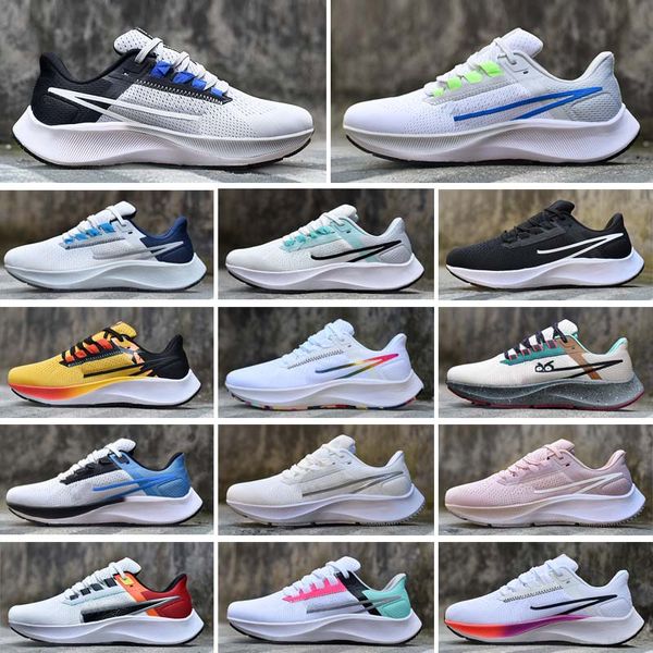 Zapatos de diseñador para correr Zoom Pegasus 38 Turbo Marathon Blanco Negro Lobo Gris Hot Punch Be True Indigo Sail Light Cream Aqua Partícula Rose Hombres Zapatillas de deporte para mujer 2024