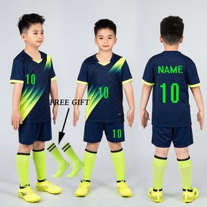 Running Sets Boys voetbaljersey Tracksuit Child Soccer Sports Uniforms Kids Play Ball Sportswear Kits Vest Children's Football Suit Socks 1 230309
