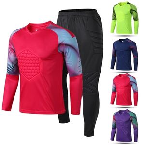 Running Sets Heren Volwassen Voetbal Doelman Uniform Beschermende Spons Lange Mouw Training Voetbalshirt Top en Broek 220923