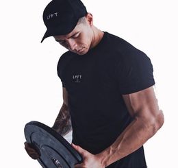 Running shirt mannen gym t -shirt korte mouw bodybuilding sport sport t -shirt fitness droge fit t -shirt mannen sportscholen ronde nek tees tops1561426