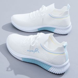 Chaussures de course Designer Hommes Femmes Baskets Baskets Sports Light Lyon Blanc Sail Light Blue Navy Rouge Rose Jaune Vert Gris GAI Outdoor Trail Sneakers taille 36-41