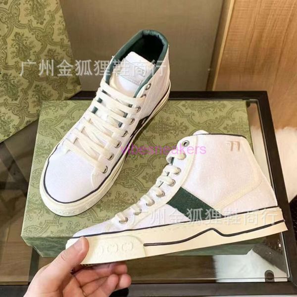 Chaussures de course G 1977 Chaussures en toile Femme Automne / hiver Old Flower Denim Lace Up Flat Bottom Casual Board Chaussures