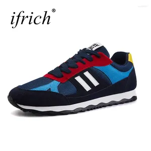 Chaussures de course Sneakers Vente des hommes en caoutchouc Foot-Botwear pour mâle Lace Up Mens Athletic Spring Summer Entraînement