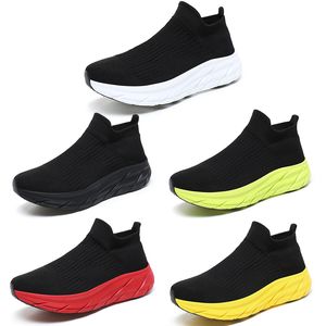 Chaussures de course designer femme homme blanc noir vert rouge tendance respirante épaisse semelle mens entraîneurs sportives sneakers gai