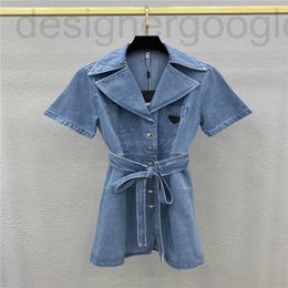 Robes de piste designer 2022 femmes robe en denim d'été robes écrémées avec motif de lettre femme milan piste chemise à manches courtes tee vêtements Y6A9