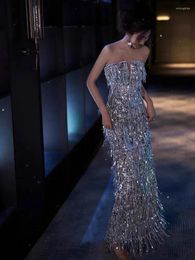 Runway -jurken Sliver Gary Tassels avondjurk Mermaid Strapless mouwloze backless Luxury Formele jaarlijkse bijeenkomst Host Celebrity Prom