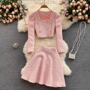 Runway Herfst Lente Koreaans All Match Zoete tweedelige jurk Luxe dames geruite jas Top + hoge taille Elegante minirokken Tweedelige set Pakken 2022