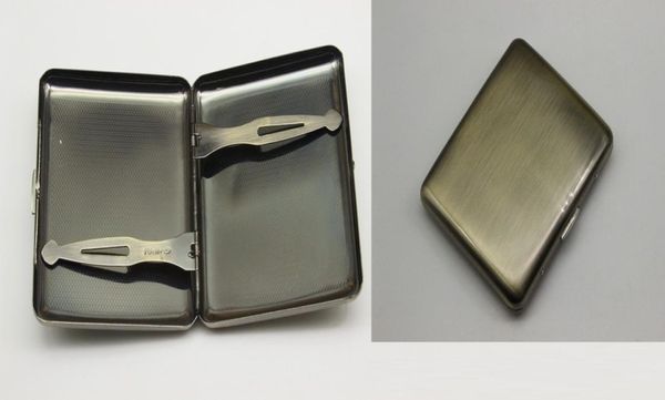 Russie USA mode Creative vintage bronze métal porte-étui à cigarettes pour 20pcs cigarettes poche rétro fumer porte-tabac bo6445802