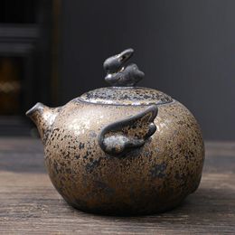 Taure à thé glacée Rust Ceramic Kung Fu Set Vintage Rough Pottery Yixing Tapots Infuseur Teapot Clay Clayware Teare PUER 240514