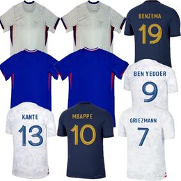 Camisetas de fútbol francesas de Francia Conjuntos 22 23 2024 2025 BENZEMA MBAPPE GRIEZMANN 22 23 POGBA GIROUD KANTE Maillot de foot equipe Maillots kit Francia camiseta de fútbol