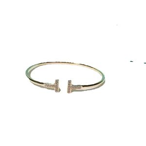 S Designers Femmes Charm Bracelet Tendance Mode Clouté avec Diamants Bracelets De Haute Qualité Boutique Cadeau Bijoux Bon Joli Joli 2334K