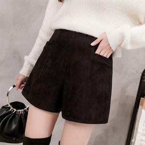 S High Taille Shorts For Women Autumn Winter Suede Velvet Booty Shorts Women Plus Size Black Sweat Shorts Vrouwen Mujer 210306