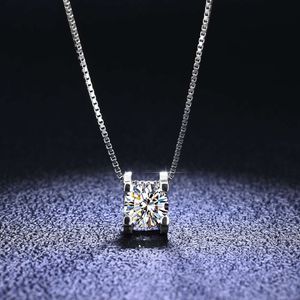 S Pure Sier Mosang Diamond Bull Head Ketting Dames Klassieke Clac Hanger Mode-sieraden Kraagketting