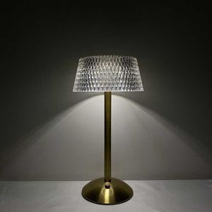 S escandinavo LED Metal Vintage decorativo mesa Bar europeo recargable ambiente dormitorio luz lámpara de noche AA230421