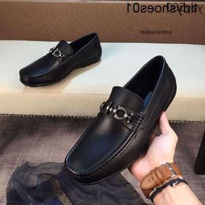 S Step Private M89P Fashion Mens One Dress Shoes Top High End Casual Buckle Horse Leather Titels L Ferragmoities Ferragammoities Ferregamoities Feragamoities 2ZPE