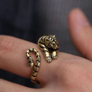 S3873 bijoux de mode bague de tigre mignon pour homme femme Couple ouverture rétro Simple anneau de queue du zodiaque