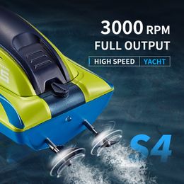 S4 Speep Boot 2,4 g à haute vitesse 15 km / h Radio Remote Contrôle du bateau Airon de radiation Charge électrique Jouet d'eau pour garçons Gift