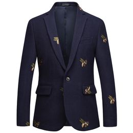 S6XL Boutique mode broderie hommes décontracté affaires Blazer mâle mince costume veste bleu marine mariage Banquet manteau 240125