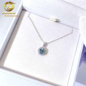 S925 Sier incrusté bleu vert loinsanite diamant diamant coloré micro-collier incrusté avec couleur de feu pleine et passez un test de stylo diamant instantané