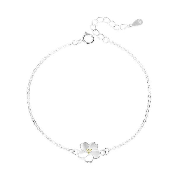 S925 Silver Daisy Sterling Silver Pulsera de diseño para niñas Sened Gift Ins Nicho de joyería de mano de fragancia pequeña